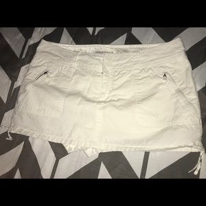 Aeropostale white skort